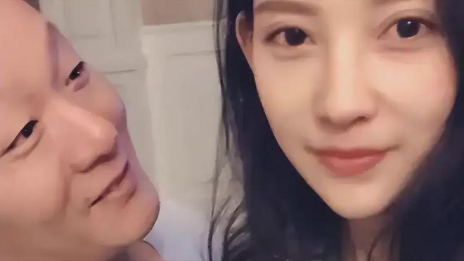 好男人8进民政局如今恋上小21岁森林北m6米乐app53岁汪峰中国第一深情(图7)